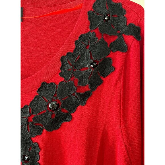 Dressbarn Collection Women’s 22/24 Red Cropped Cardigan with Black Floral Appliq - Picture 3 of 8